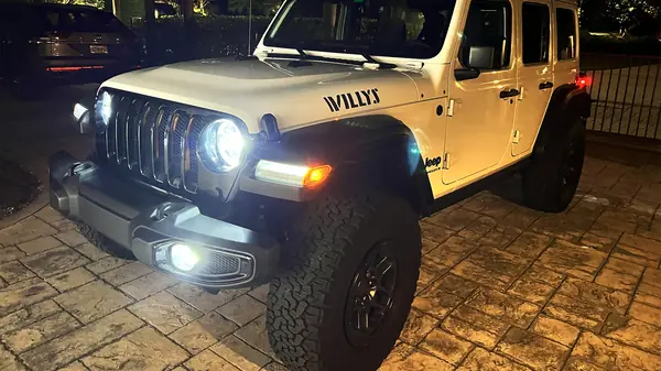 BEXT Jeep and Bronco rental photo 3