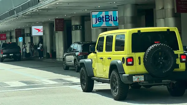 BEXT Jeep and Bronco rental photo 13
