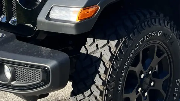 BEXT Jeep and Bronco rental photo 15