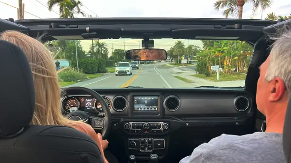 BEXT Jeep and Bronco rental photo 16